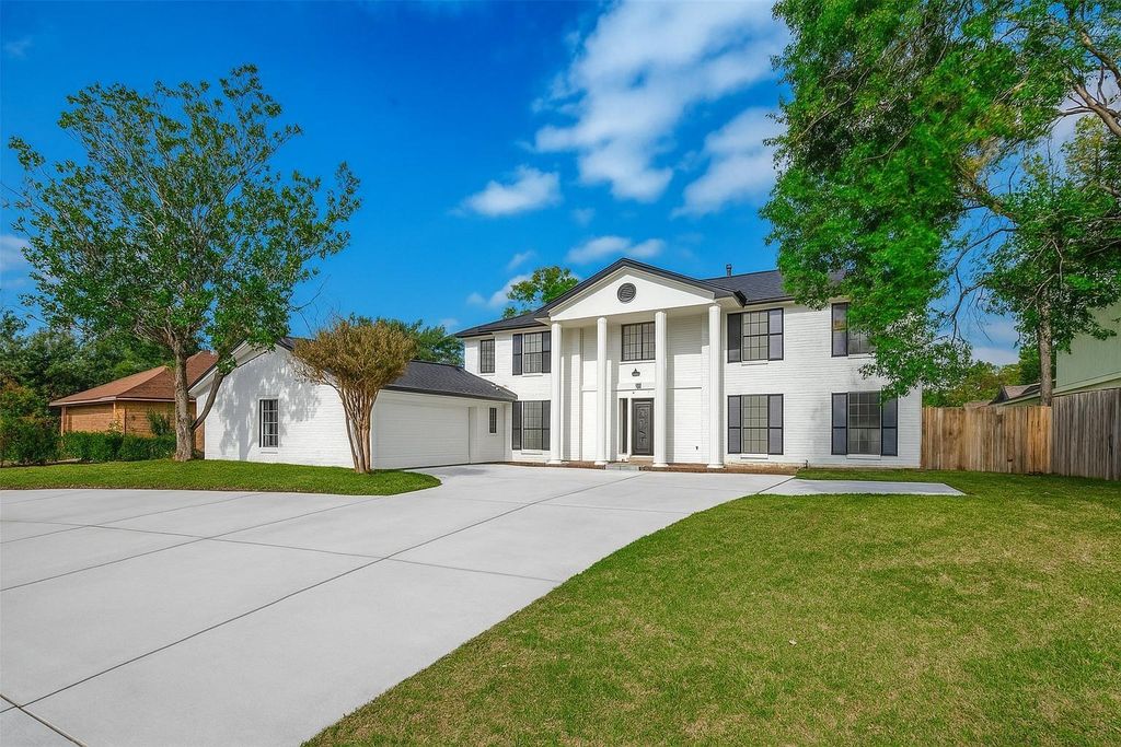 3102 Glenn Lakes Lane, Missouri City, TX 77459