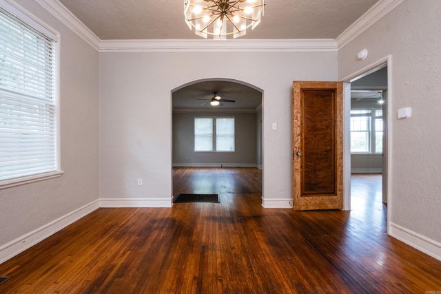 304 Thayer St, Little Rock, AR 72205