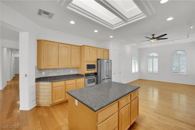 2910 Maffie Street, Henderson, NV 89052