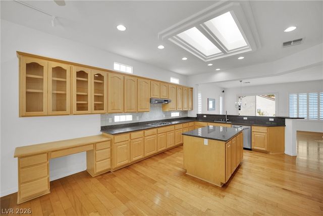 2910 Maffie Street, Henderson, NV 89052