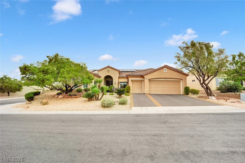 2910 Maffie Street, Henderson, NV 89052