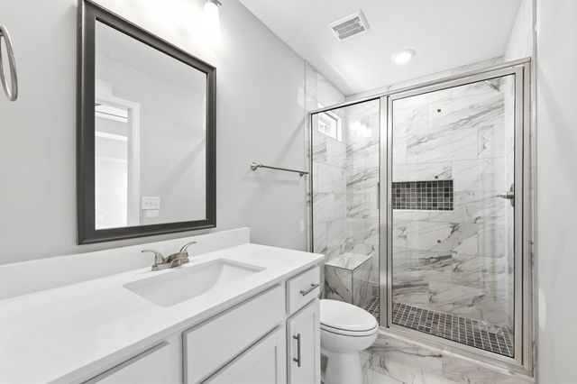 207 Donegal Dr, Clarksville, TN 37042