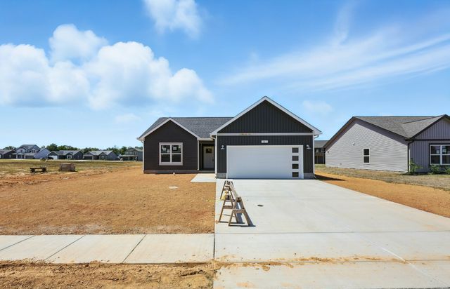 207 Donegal Dr, Clarksville, TN 37042