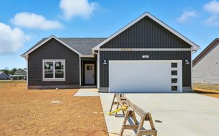 207 Donegal Dr, Clarksville, TN 37042