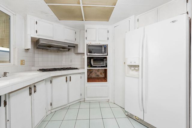 336 E Alluvial Avenue # 126, Fresno, CA 93720