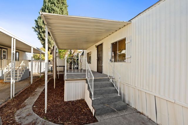 336 E Alluvial Avenue # 126, Fresno, CA 93720