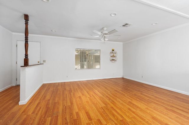 336 E Alluvial Avenue # 126, Fresno, CA 93720