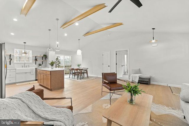 6014 COURTHOUSE RD, Spotsylvania, VA 22551