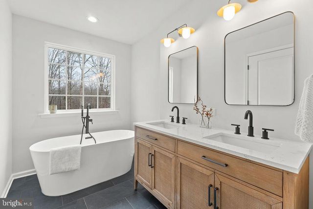 6014 COURTHOUSE RD, Spotsylvania, VA 22551