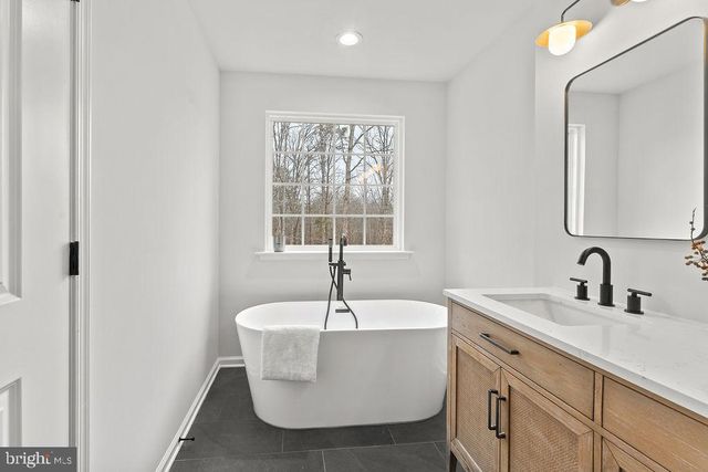 6014 COURTHOUSE RD, Spotsylvania, VA 22551