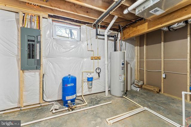 6014 COURTHOUSE RD, Spotsylvania, VA 22551