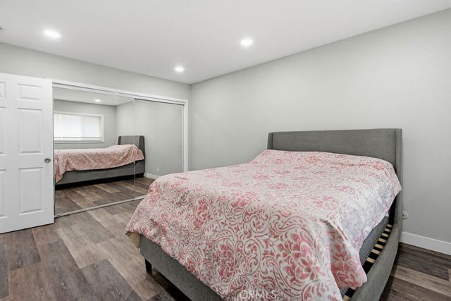 1860 W Glenoaks L, Anaheim, CA 92801