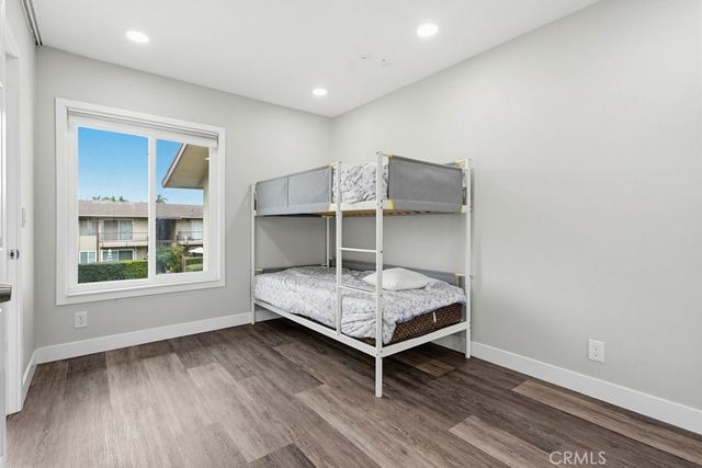1860 W Glenoaks L, Anaheim, CA 92801