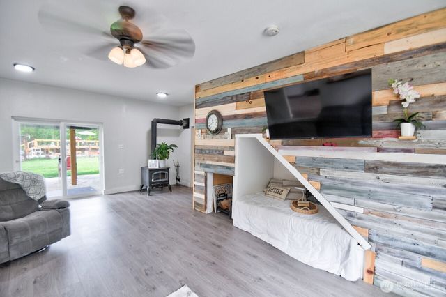 253 Kruger Road #B, Onalaska, WA 98570