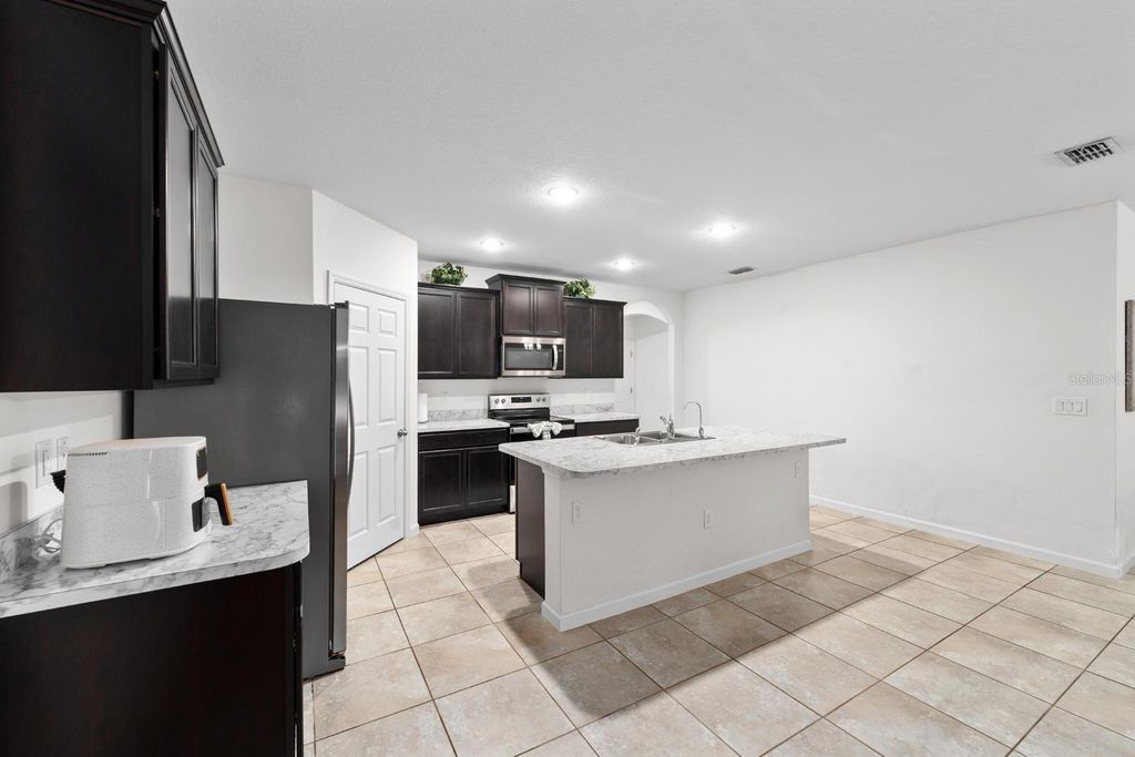 Image 11 of property listing at 419 FILLMORE AVENUE NE, Palm Bay, FL 32907