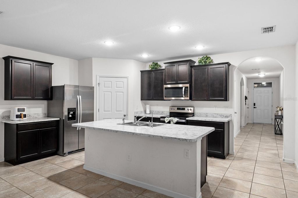 Image 9 of property listing at 419 FILLMORE AVENUE NE, Palm Bay, FL 32907