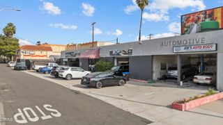 3549 E Colorado Boulevard, Pasadena, CA 91107
