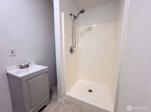 7507 Lower Ridge Road, Everett, WA 98203