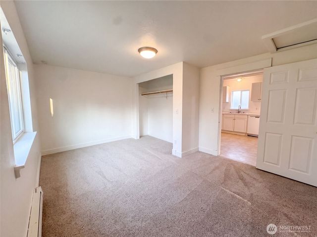 7507 Lower Ridge Road, Everett, WA 98203