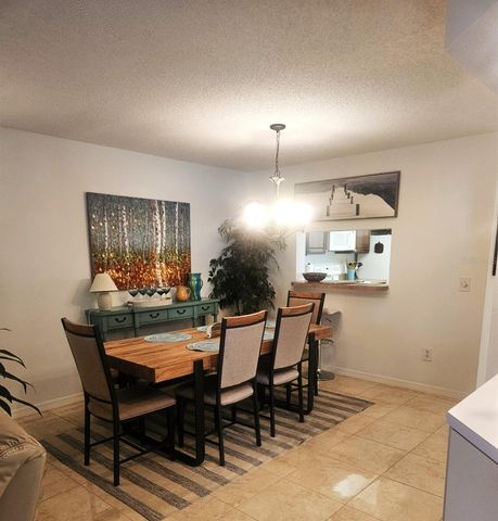 307 PINE HOLLOW CIRCLE 307, Englewood, FL 34223