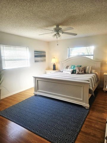 307 PINE HOLLOW CIRCLE 307, Englewood, FL 34223