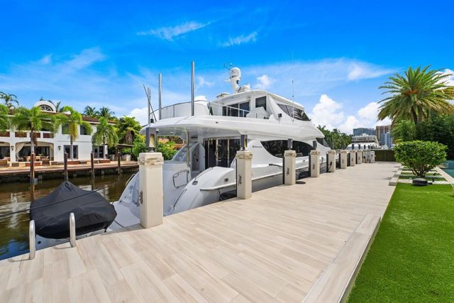 2437 Delmar Place, Fort Lauderdale, FL 33301