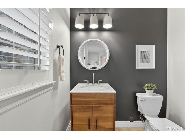 10126 Ridgegate Cir, Lone Tree, CO 80124