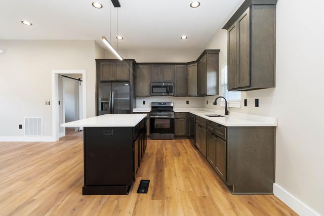 1091 Dahl Road, Somerset, KY 42503