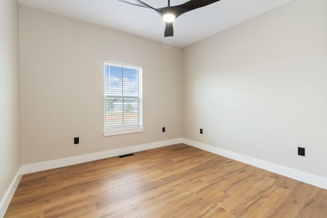 1091 Dahl Road, Somerset, KY 42503