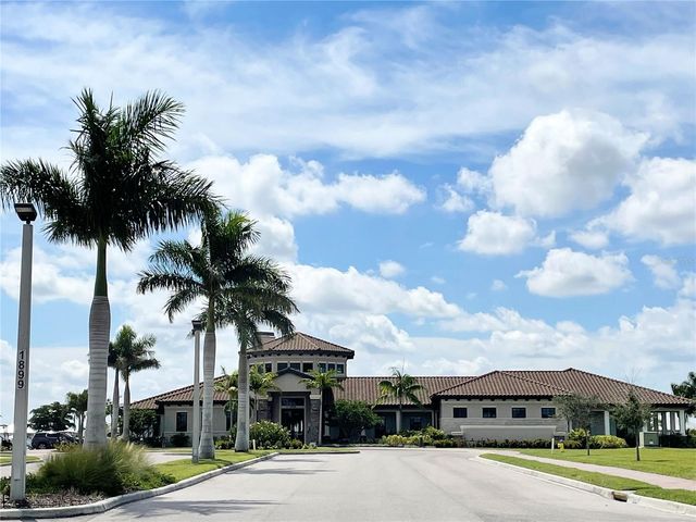 1922 6TH ST E, Palmetto, FL 34221