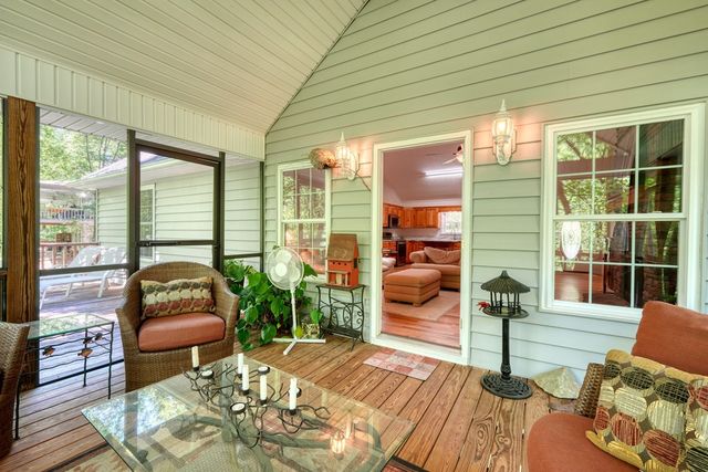 1903 Bell Eagle Drive, Hiawassee, GA 30546