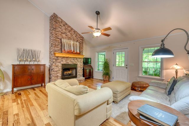 1903 Bell Eagle Drive, Hiawassee, GA 30546
