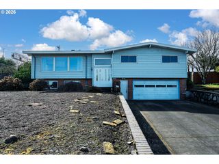 12340 Ne ROSE Pkwy, Portland, OR 97230