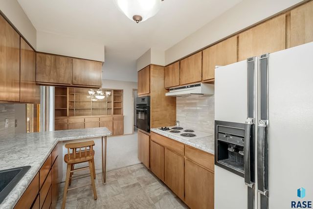 6204 W 10th St Street, Sioux Falls, SD 57107