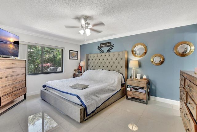 20936 Concord Green Drive E, Boca Raton, FL 33433