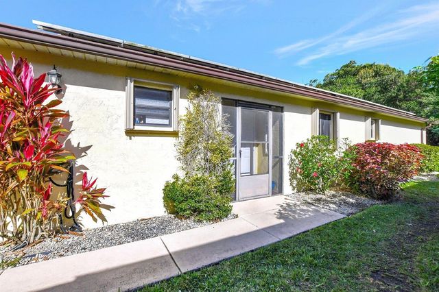 20936 Concord Green Drive E, Boca Raton, FL 33433