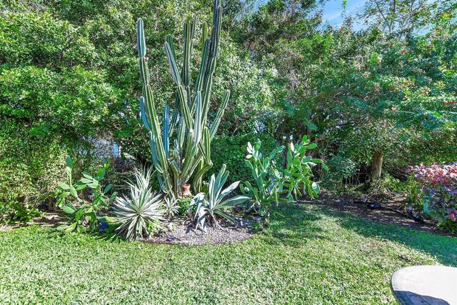 20936 Concord Green Drive E, Boca Raton, FL 33433