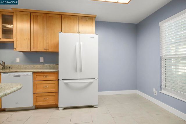 651 Moraga Rd 13, Moraga, CA 94556