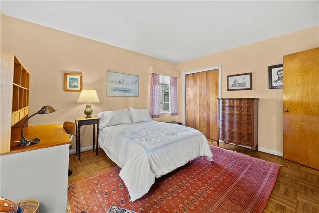 83 North Brook Street, Geneva City, NY 14456