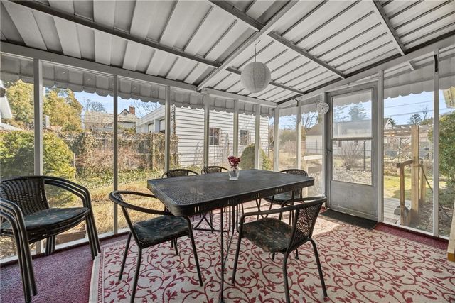 83 North Brook Street, Geneva City, NY 14456