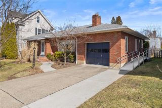 83 North Brook Street, Geneva City, NY 14456