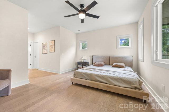 5916 Pepper Bush Lane, Charlotte, NC 28212