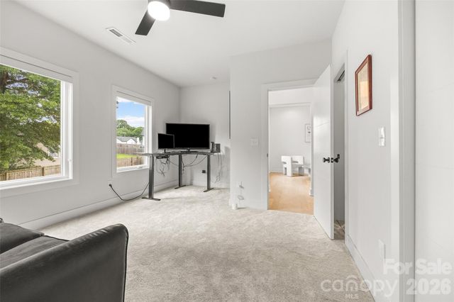 5916 Pepper Bush Lane, Charlotte, NC 28212