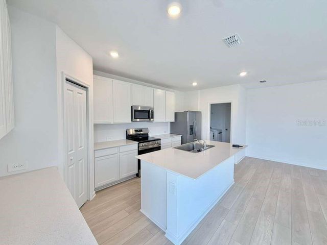 6472 DOMIZIO DRIVE, Winter Haven, FL 33884