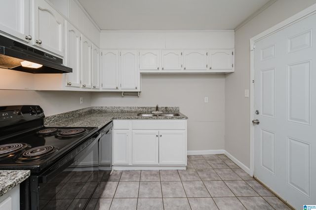 200 WOODWARD DRIVE, Hueytown, AL 35023