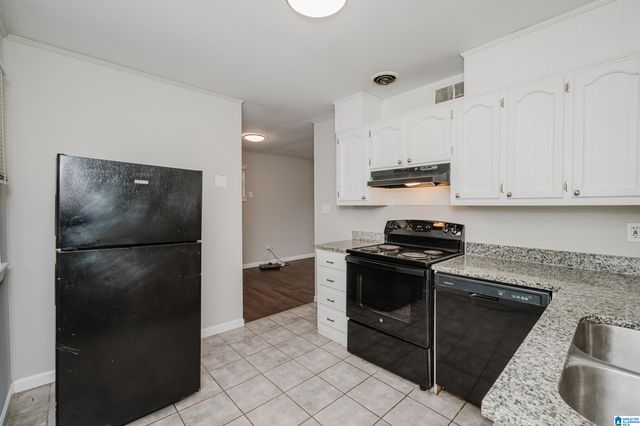 200 WOODWARD DRIVE, Hueytown, AL 35023