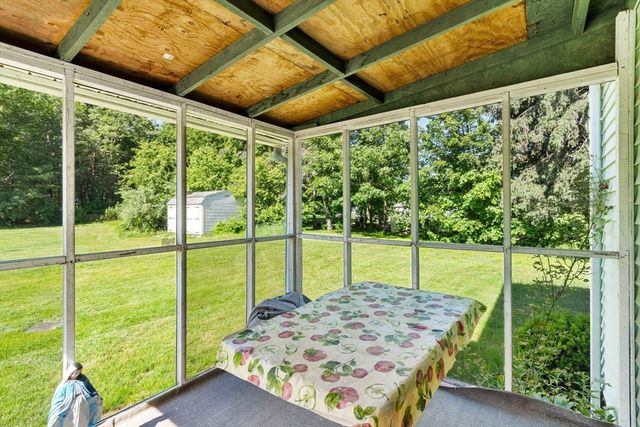 97 Fitch Rd, Lancaster, MA 01523