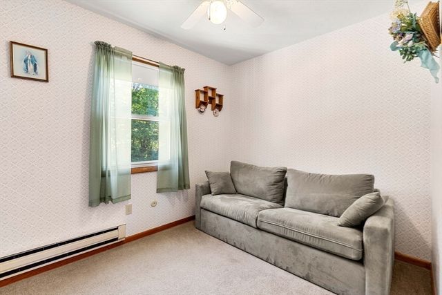 97 Fitch Rd, Lancaster, MA 01523