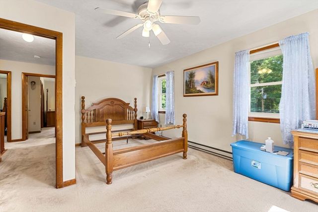 97 Fitch Rd, Lancaster, MA 01523