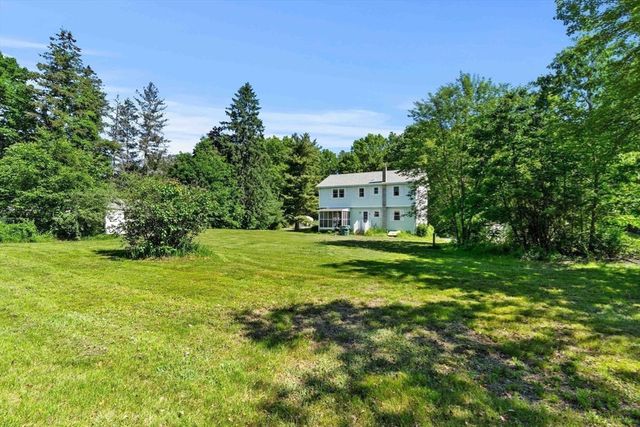 97 Fitch Rd, Lancaster, MA 01523